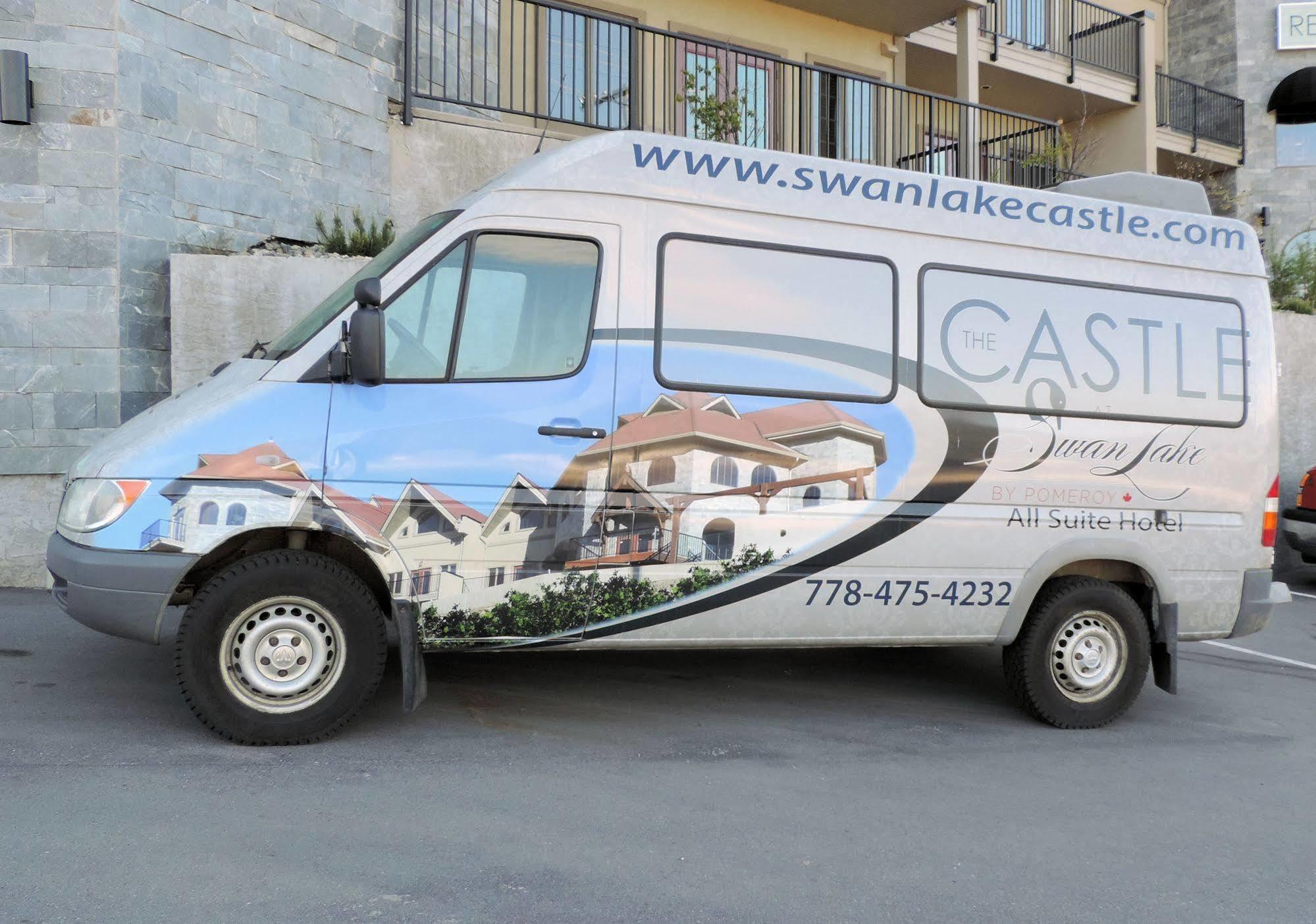 The Castle At Swan Lake Vernon Exterior foto